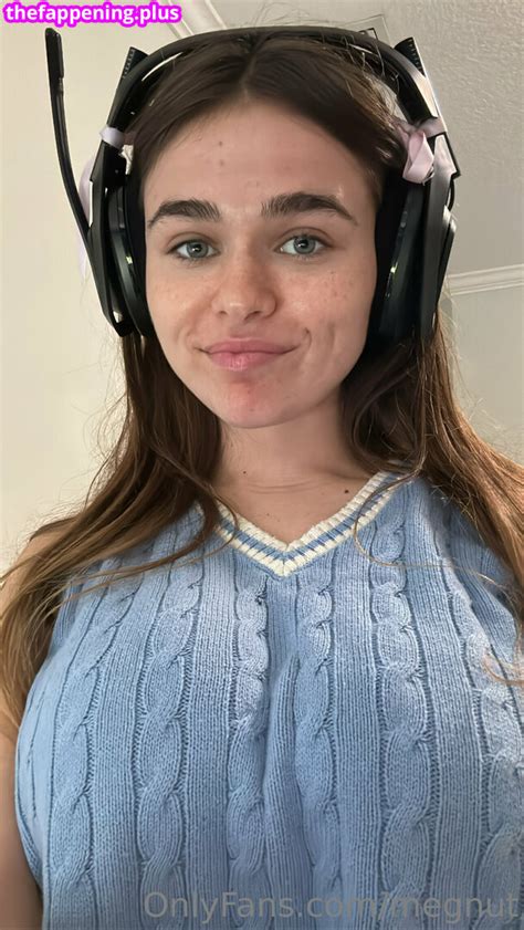 Megnutt02 Fan Bus Onlyfans Video Leaked .